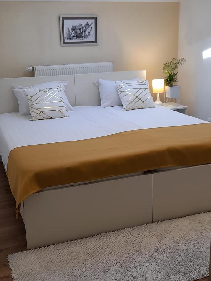 Elite Jasmina Apartment